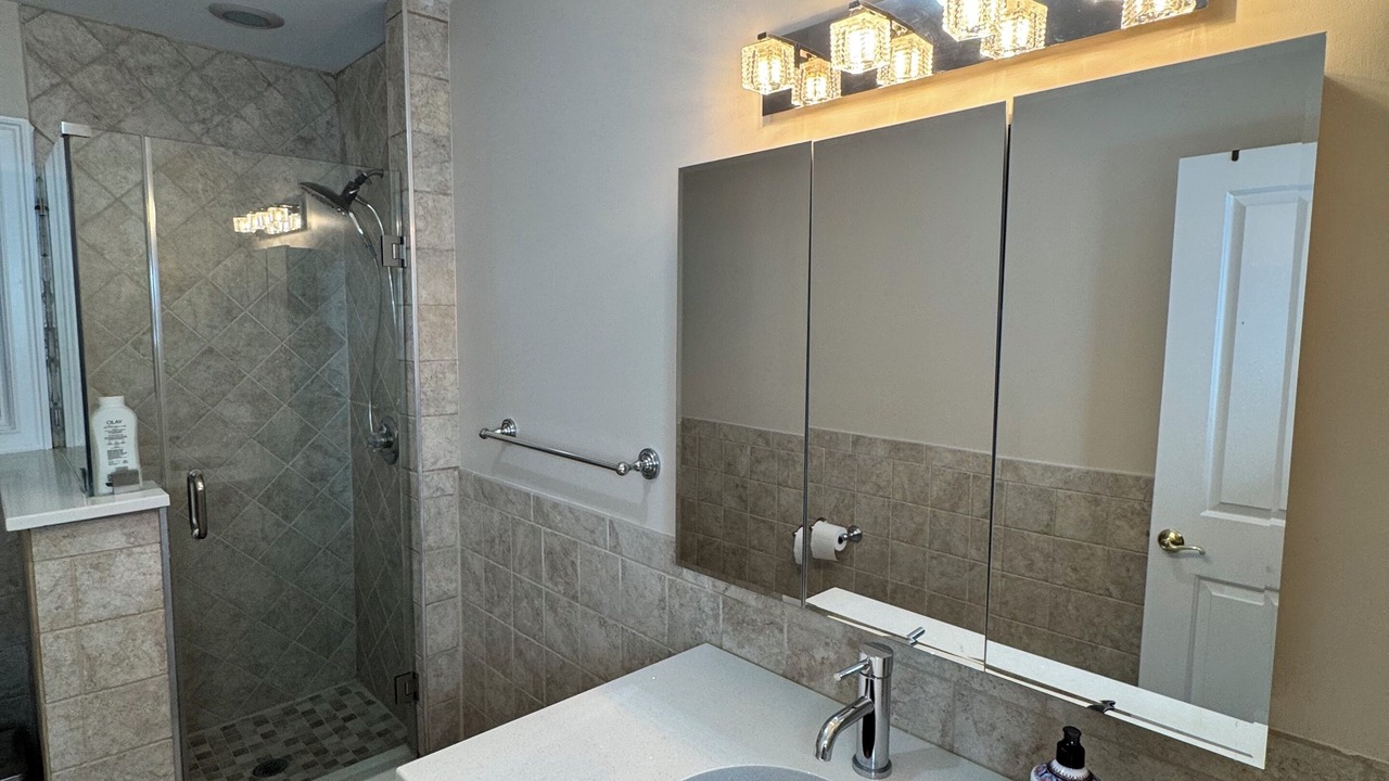 Photo of Bathroom in Uniondale