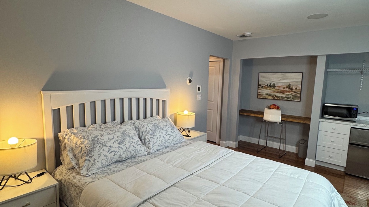 Photo of Bedroom in Uniondale