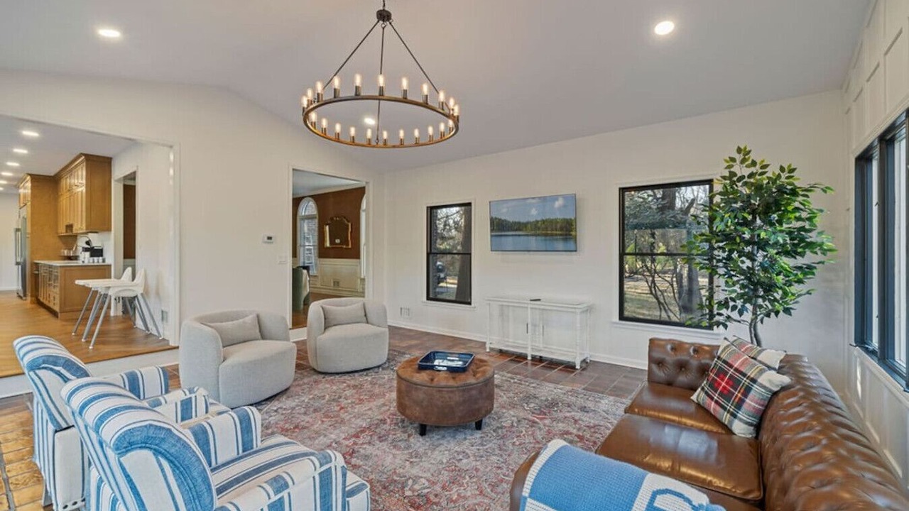 Photo of Livingroom in Montebello