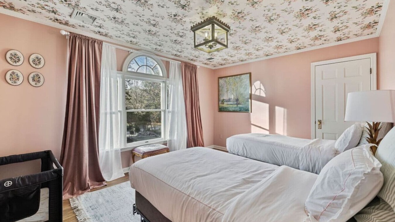 Photo of Bedroom in Montebello