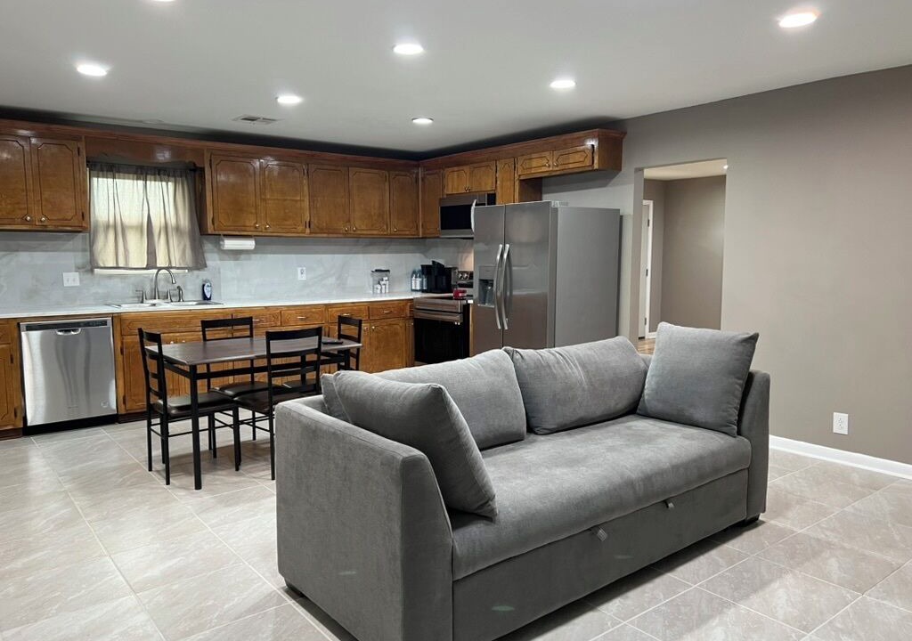 Photo of Livingroom in Booth
