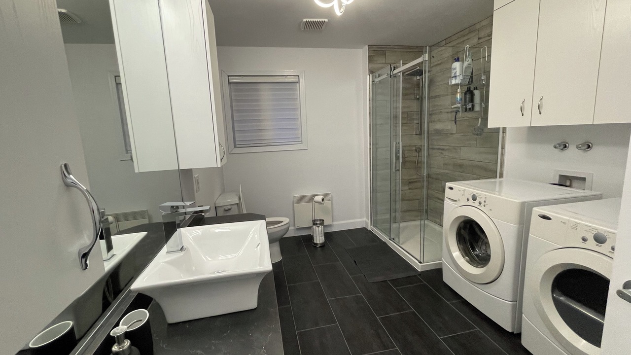 Photo of Bathroom in Riviere-du-Loup Regional County Municipality