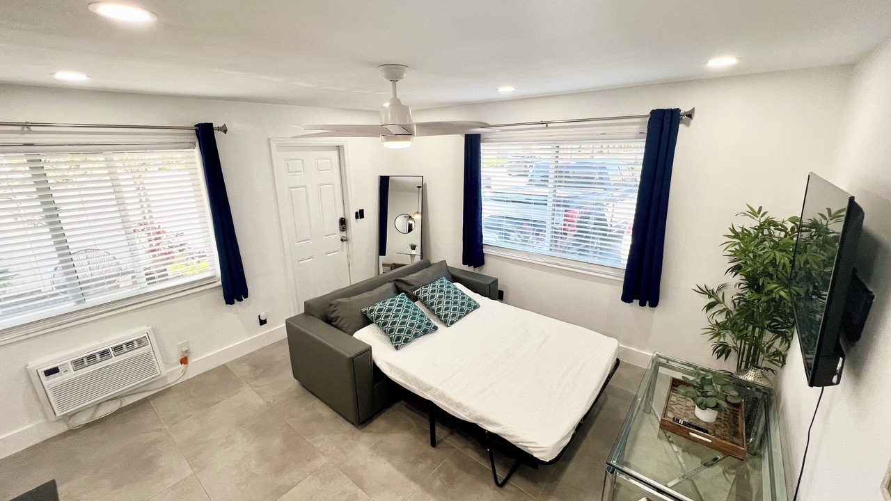 Photo of Bedroom in Lake Ridge