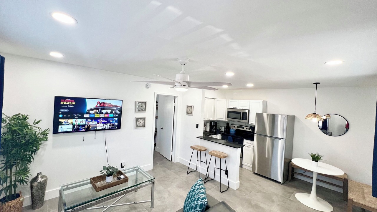 Photo of Livingroom in Lake Ridge