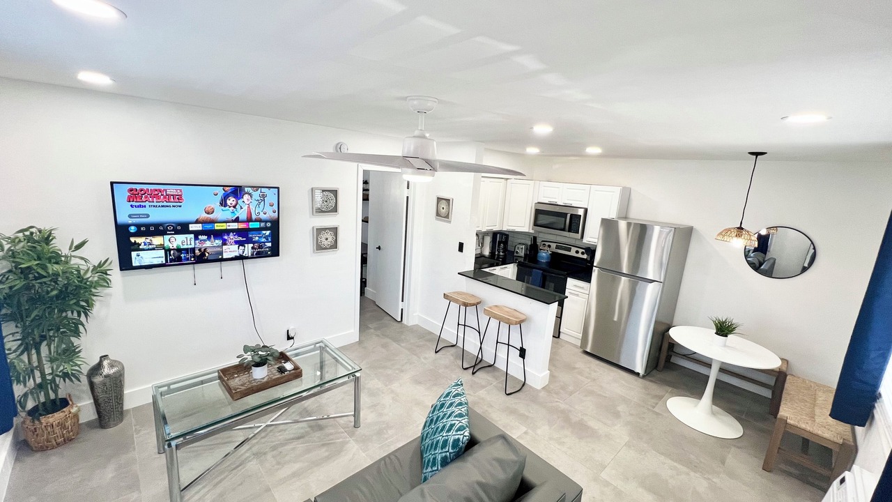 Photo of Livingroom in Lake Ridge