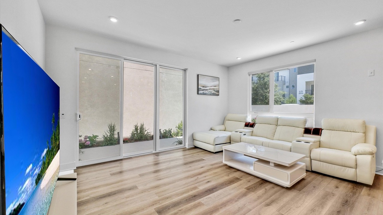 Photo of Livingroom in Irvine