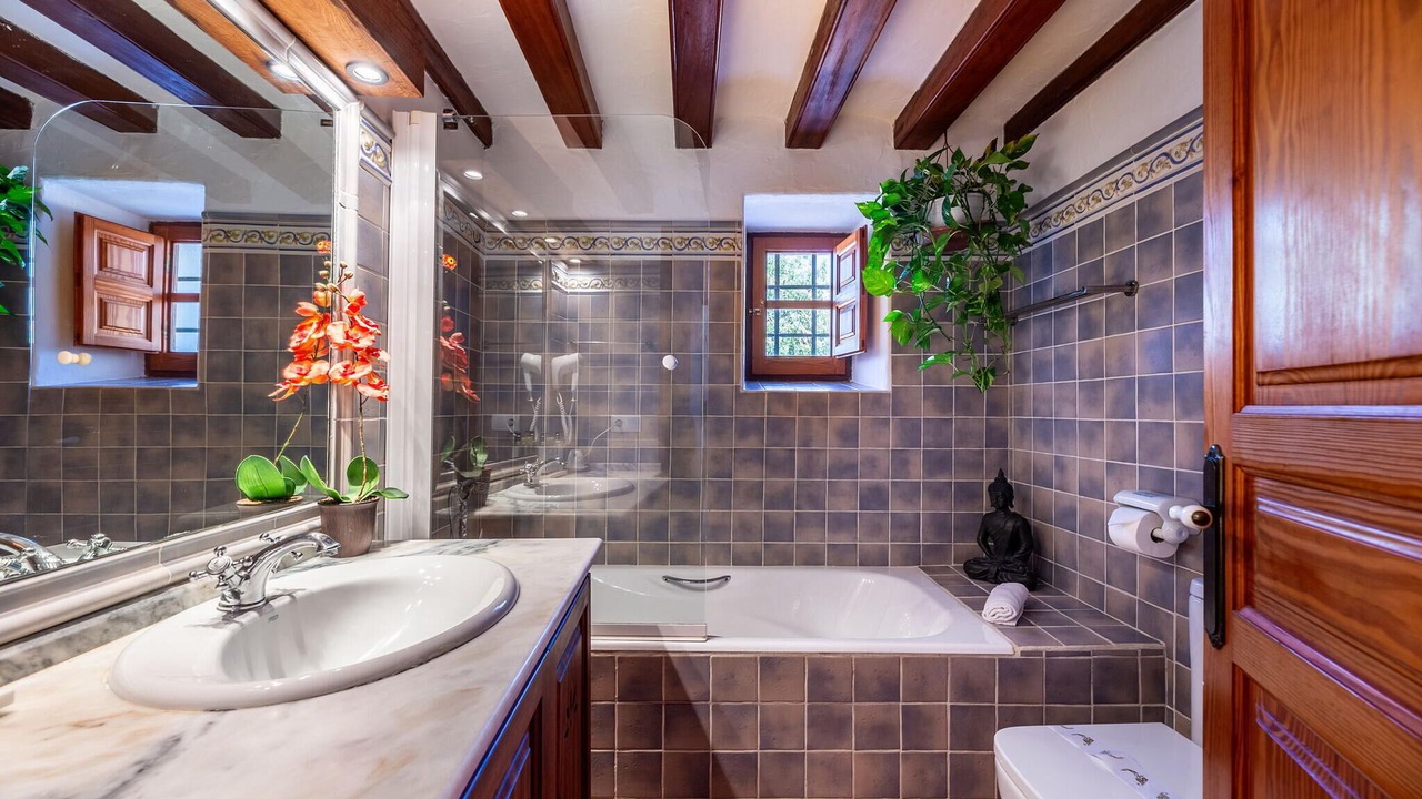 Photo of Bathroom in Sant Carles de Peralta