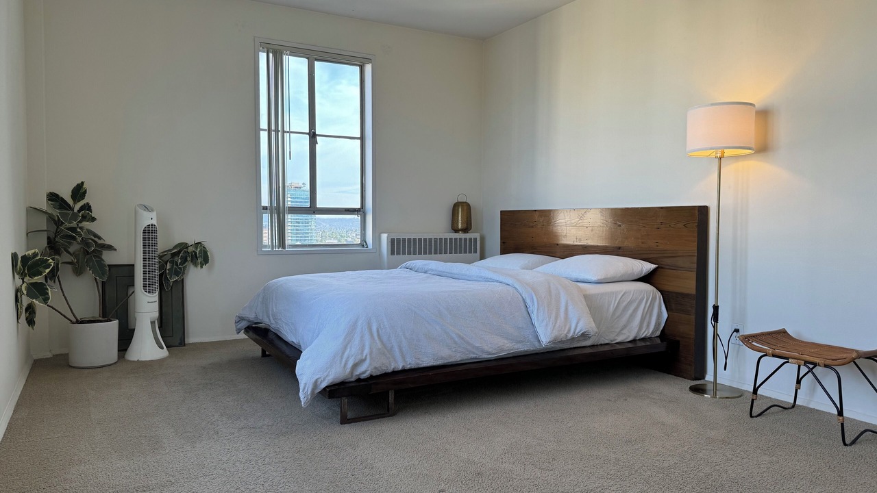 Photo of Bedroom in La Brea