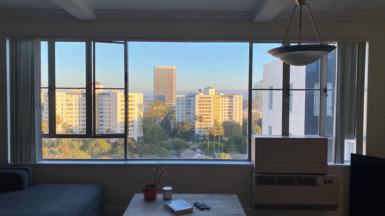 Photo of Livingroom in La Brea