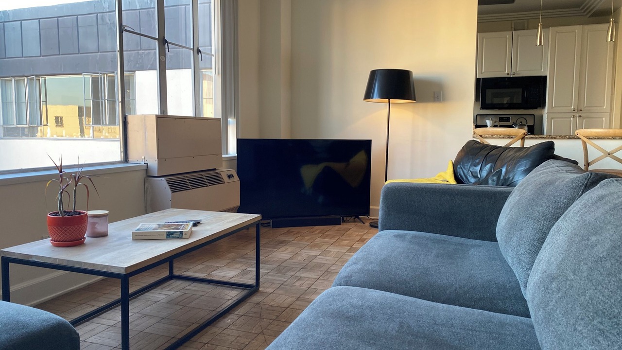 Photo of Livingroom in La Brea