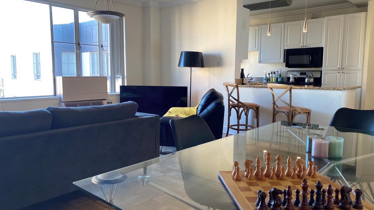 Photo of Livingroom in La Brea