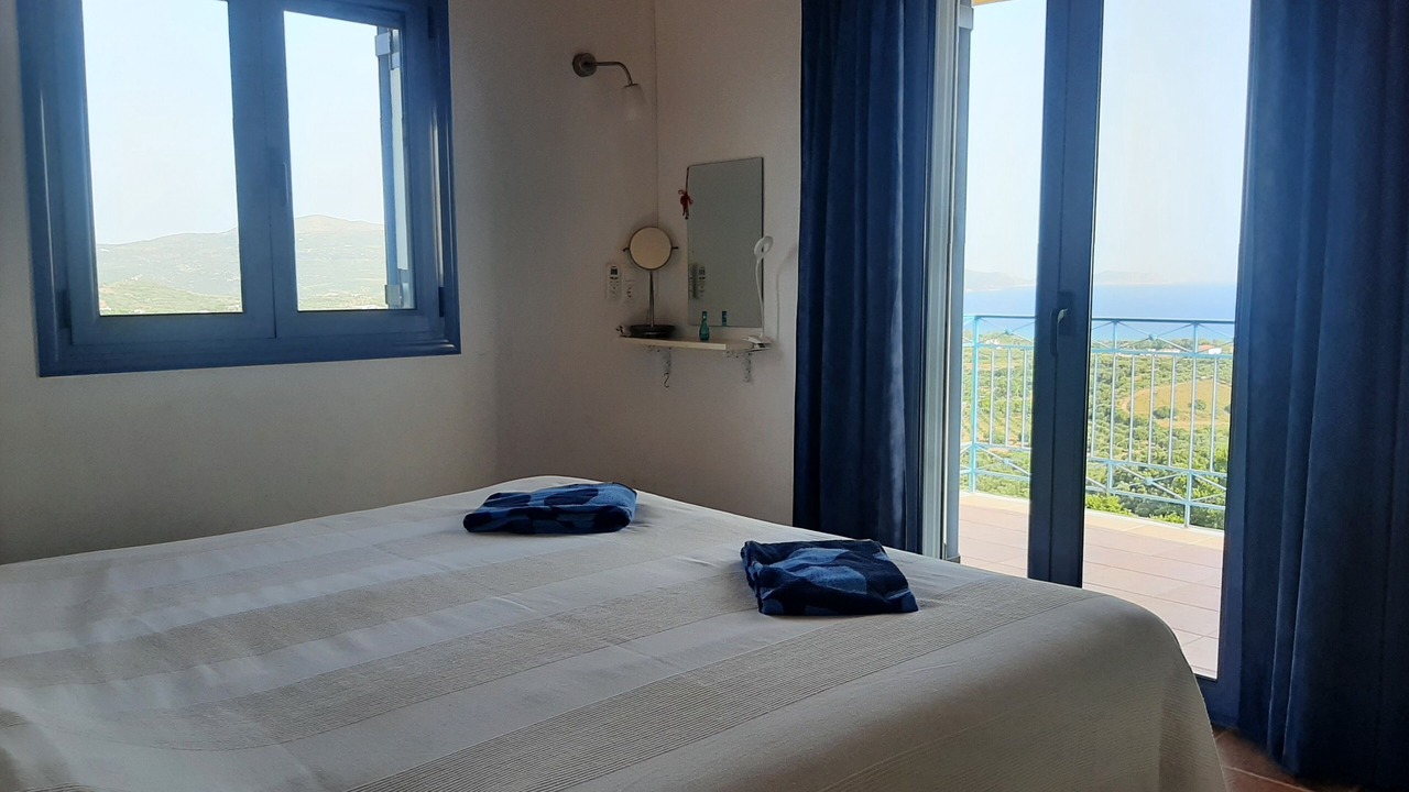 Photo of Bedroom in Foinikounta