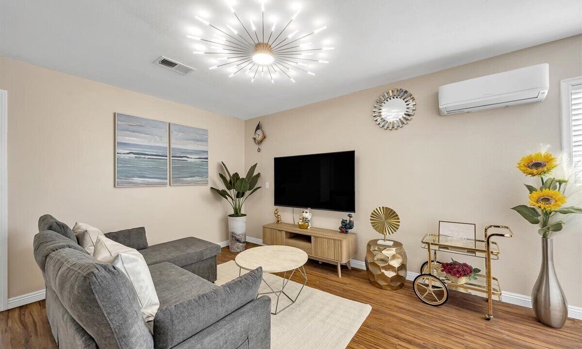 Photo of Livingroom in Westminster