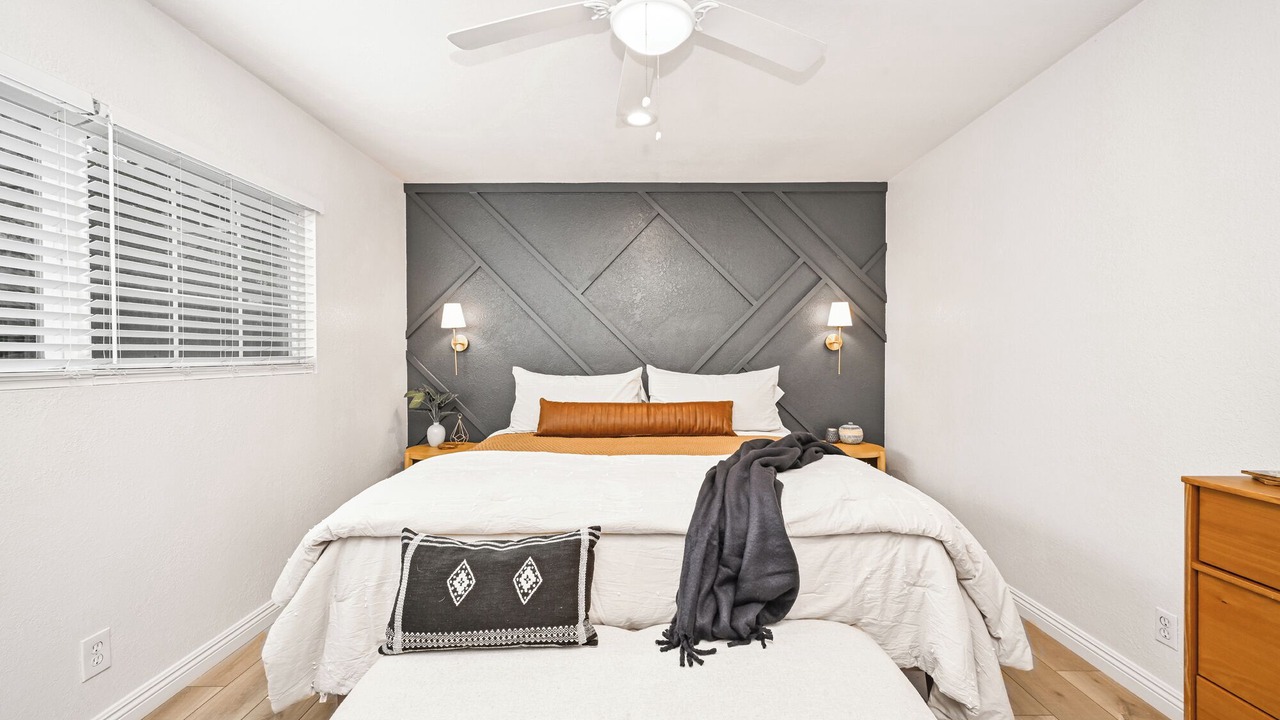 Photo of Bedroom in East Side Costa Mesa