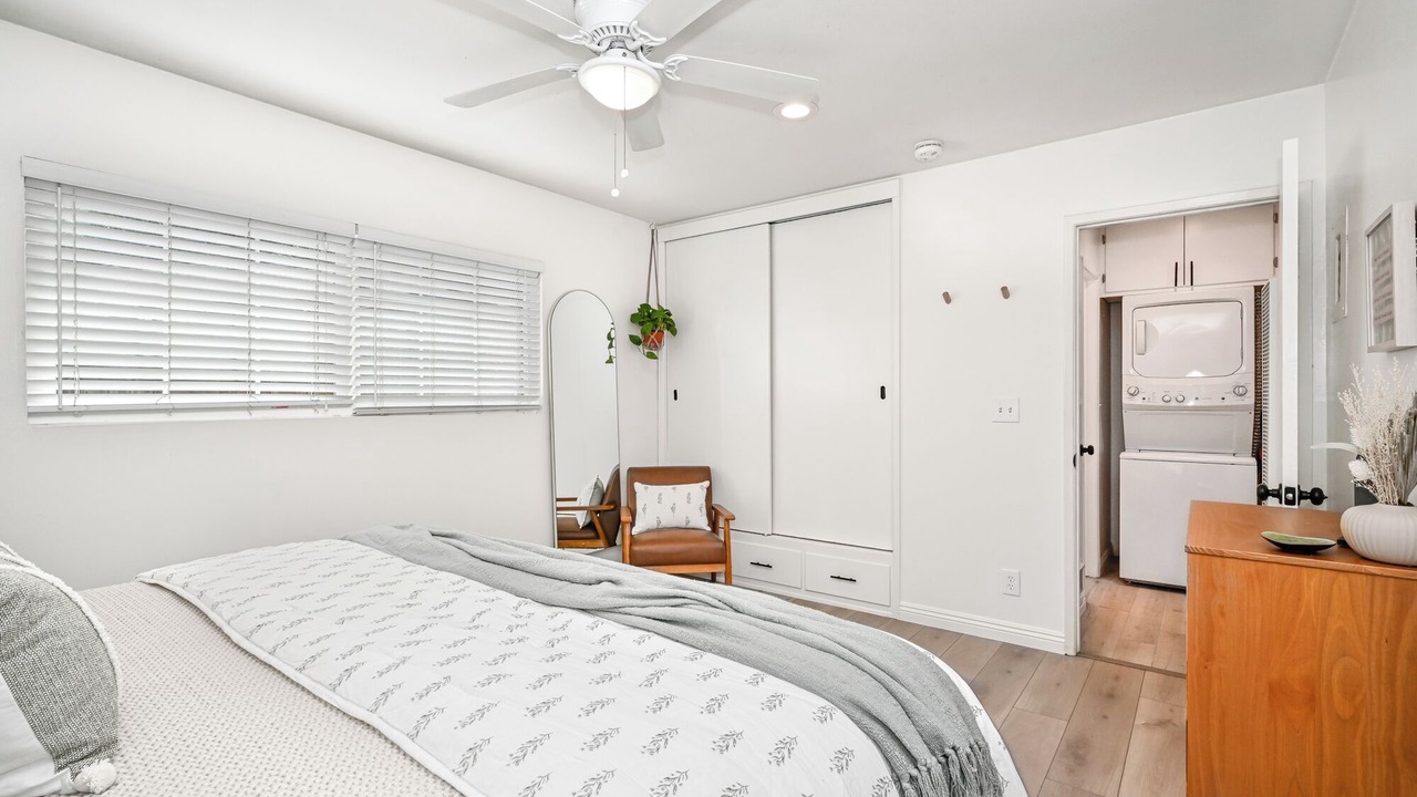 Photo of Bedroom in East Side Costa Mesa