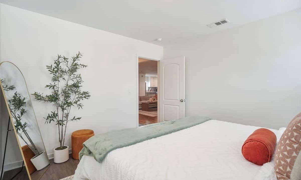 Photo of Bedroom in Los Angeles