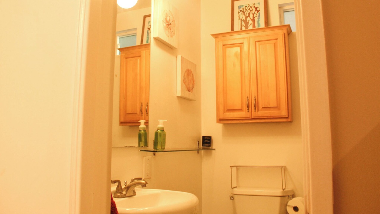 Photo of Bathroom in Southwest Berkeley