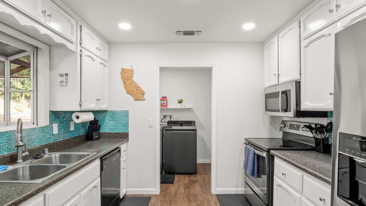 Photo of Kitchen in Yosemite Forks