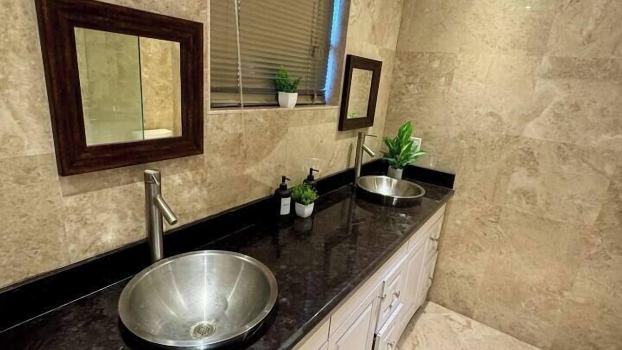 Photo of Bathroom in Coconut Creek