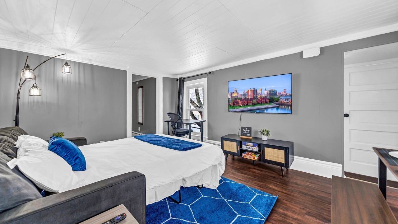 Photo of Bedroom in Athol Springs