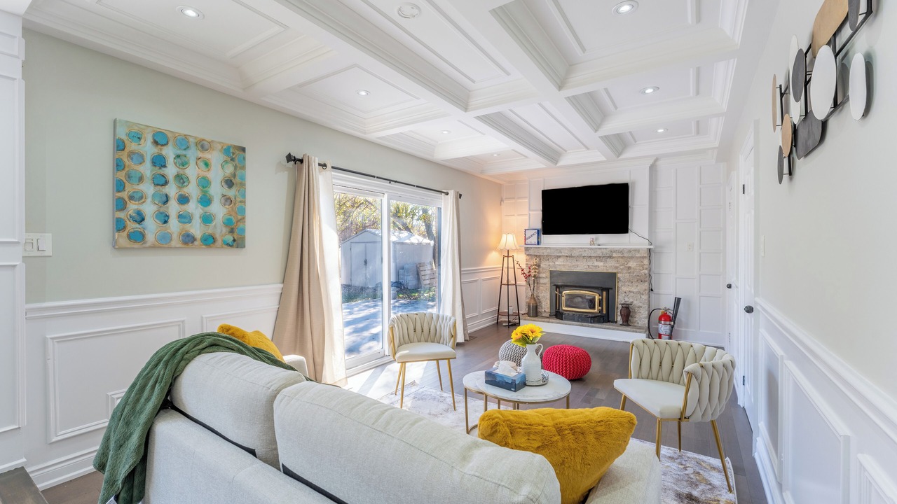 Photo of Livingroom in Milton