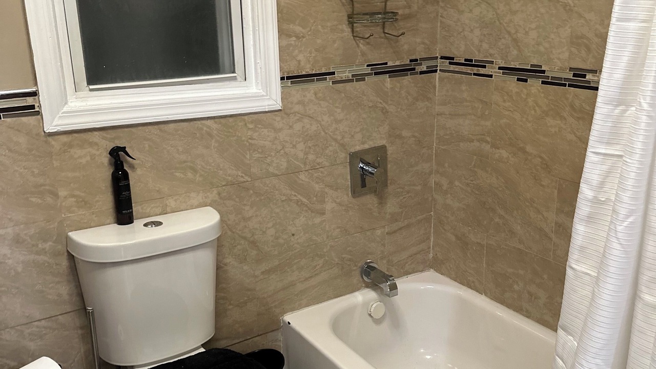 Photo of Bathroom in Orange