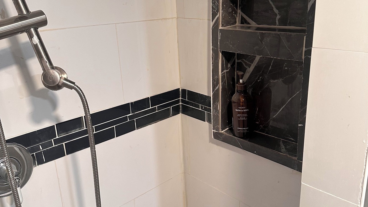 Photo of Bathroom in Orange