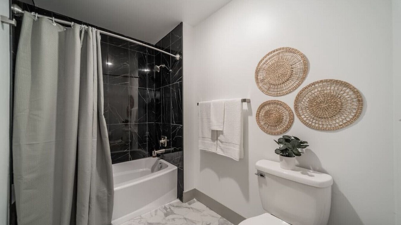 Photo of Bathroom in Third Ward