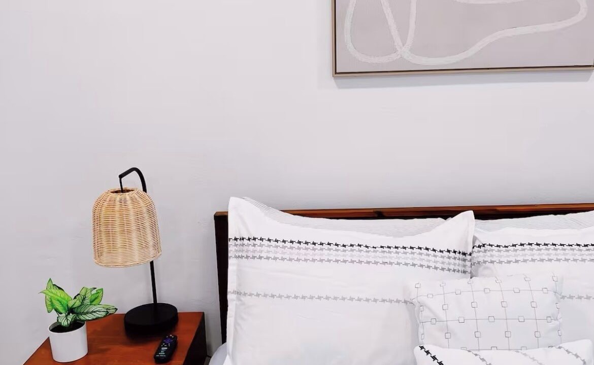 Photo of Bedroom in Lake Ridge