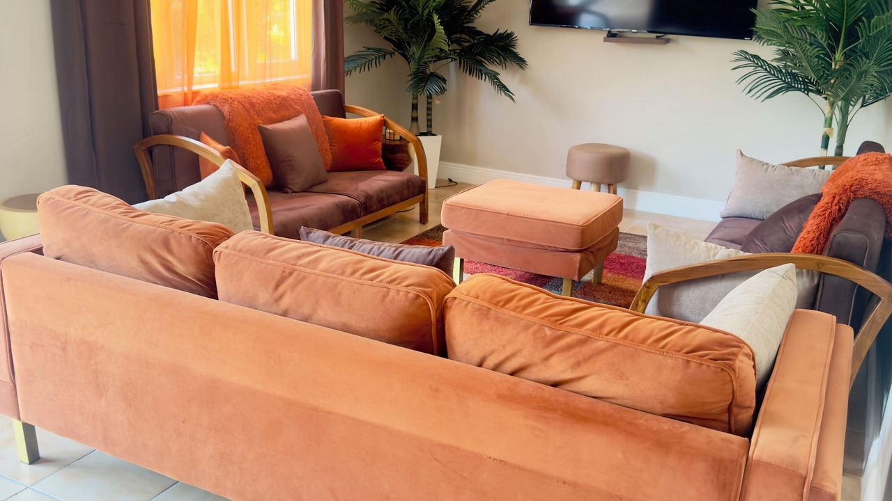 Photo of Livingroom in Bahamia West
