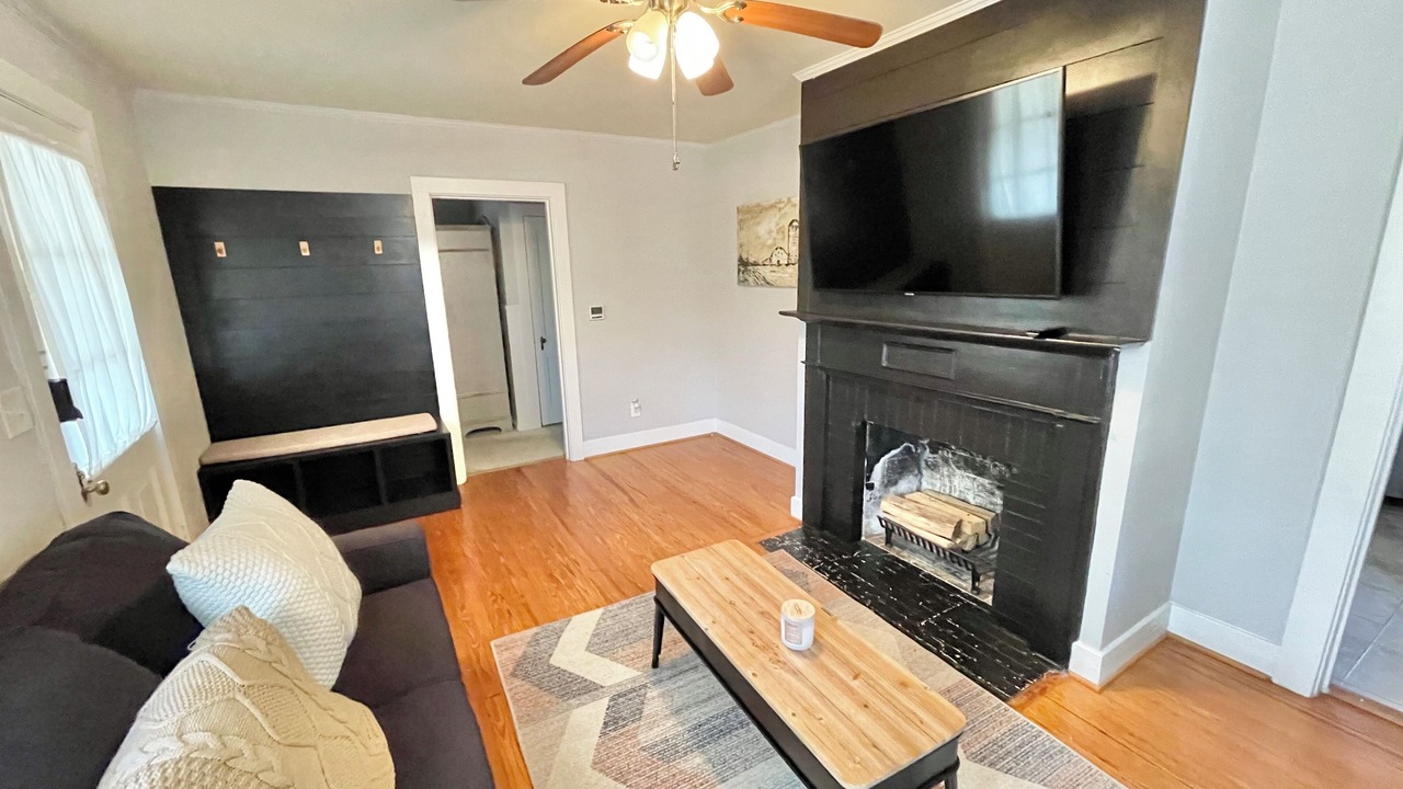 Photo of Livingroom in Bessemer