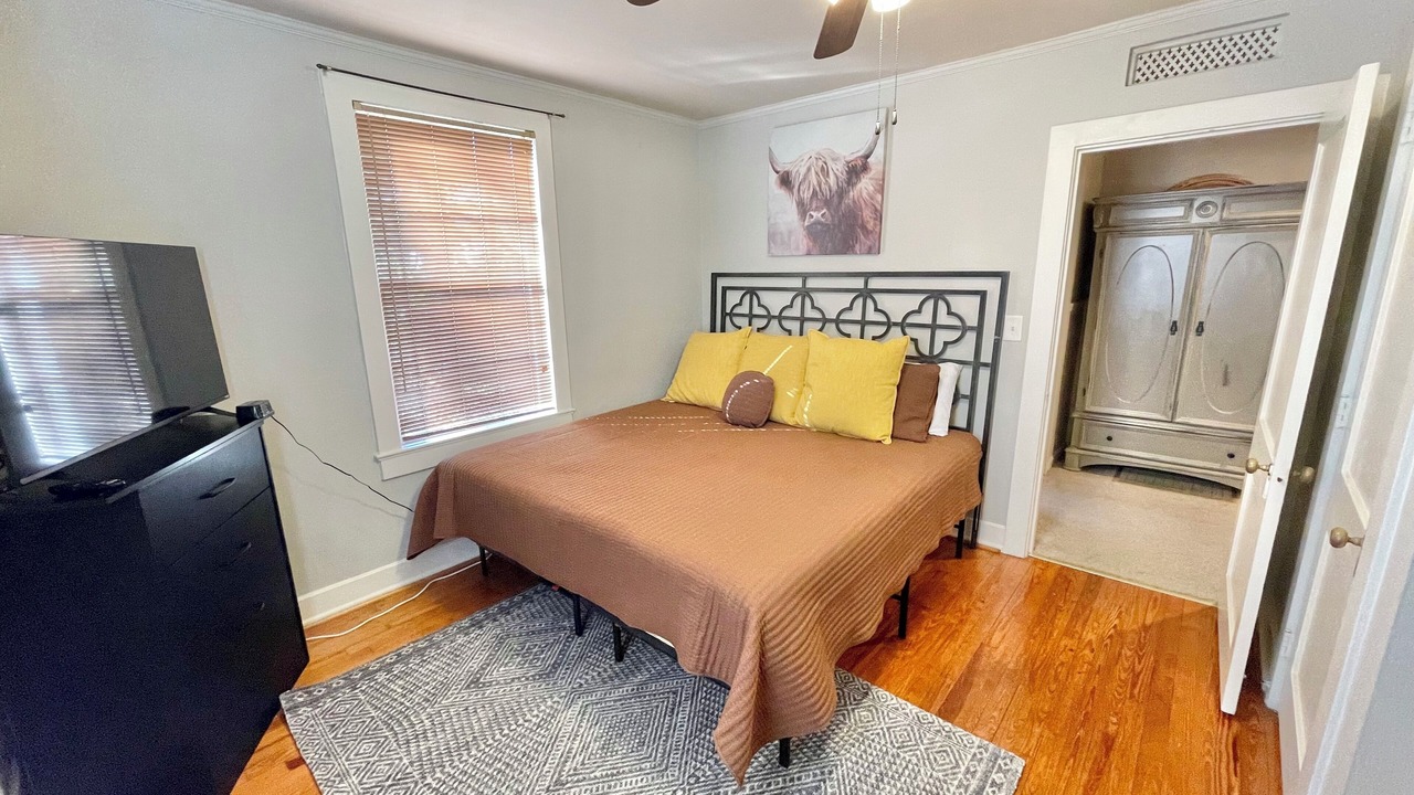 Photo of Bedroom in Bessemer