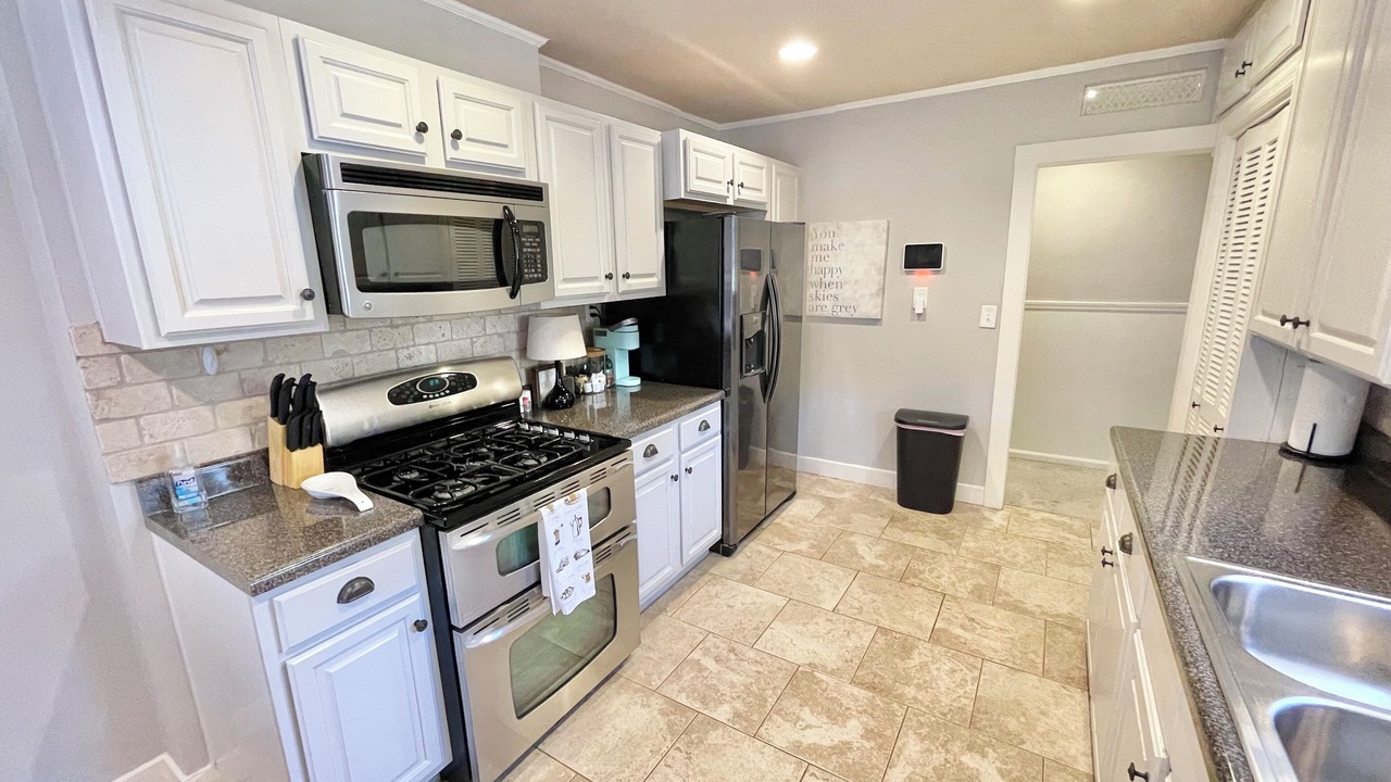 Photo of Kitchen in Bessemer