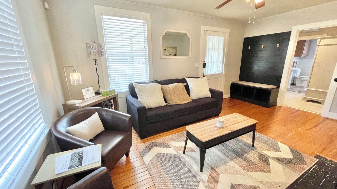 Photo of Livingroom in Bessemer