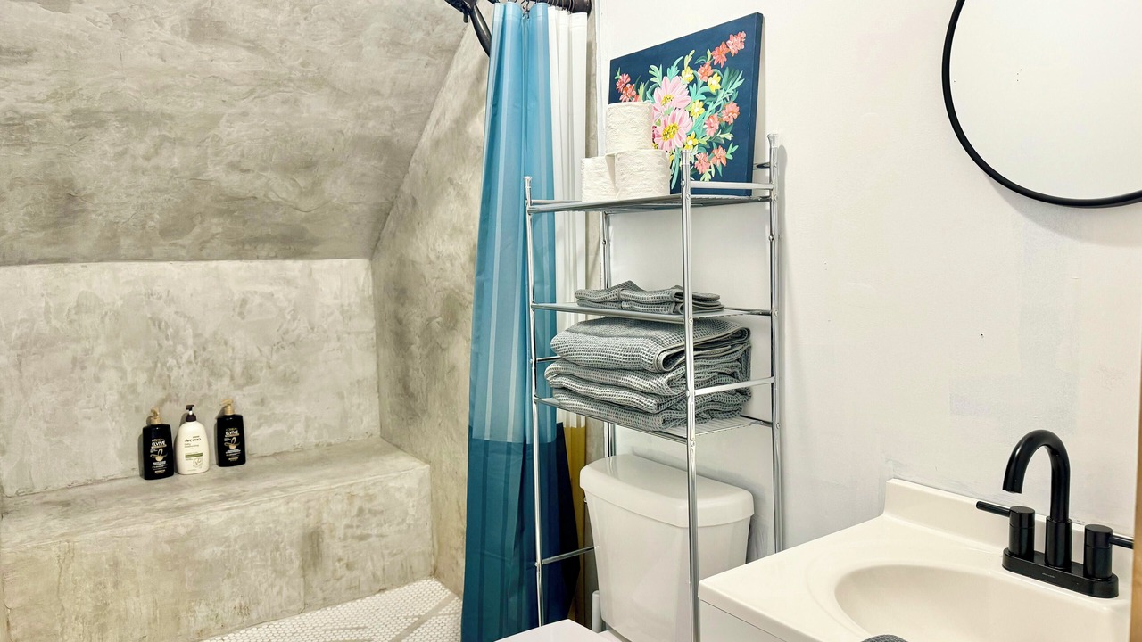 Photo of Bathroom in Washingtonville