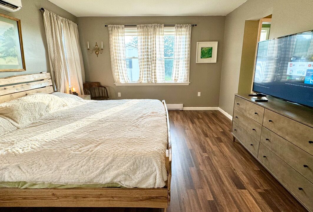 Photo of Bedroom in Washingtonville