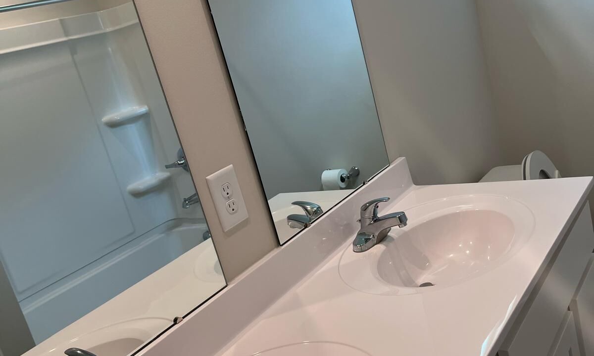 Photo of Bathroom in West Seneca