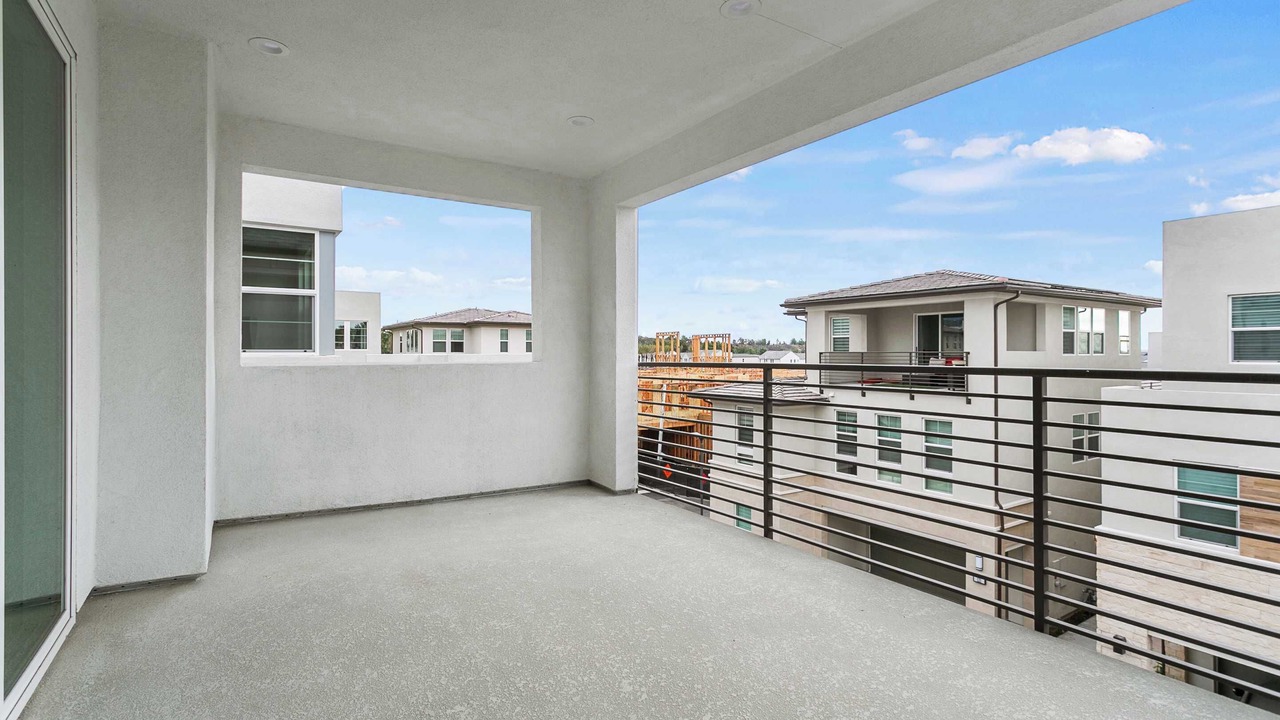 Photo of Patio Balcony in Lake Forest