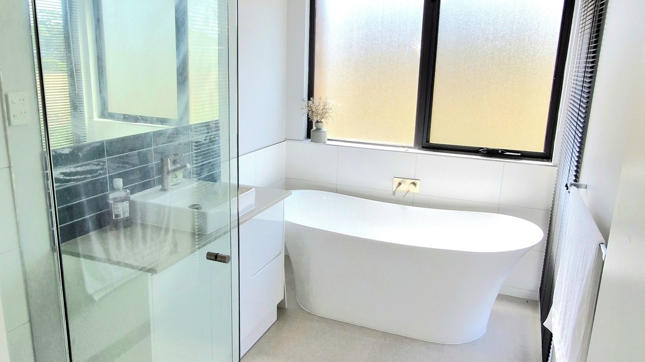 Photo of Bathroom in Creswick