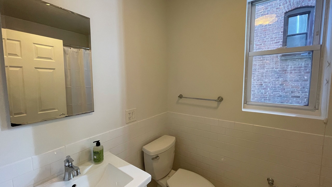 Photo of Bathroom in Harsimus Cove