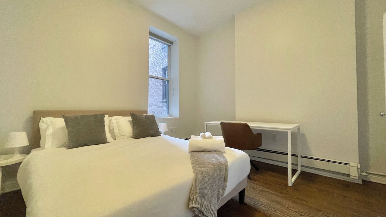 Photo of Bedroom in Harsimus Cove