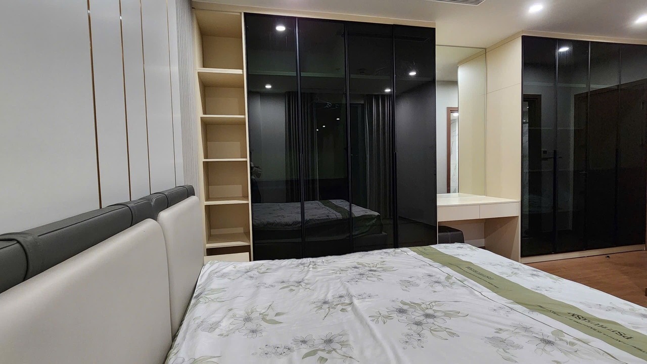 Photo of Bedroom in Tu Liem