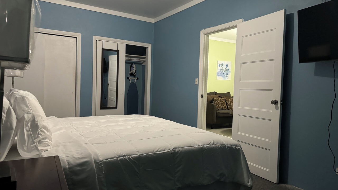 Photo of Bedroom in Belair Estates