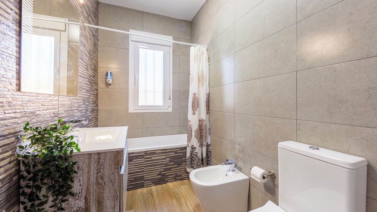 Photo of Bathroom in Pujaire