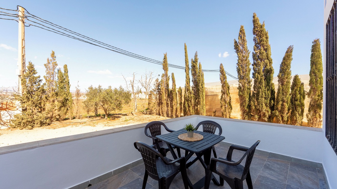 Photo of Outdoor in Pujaire