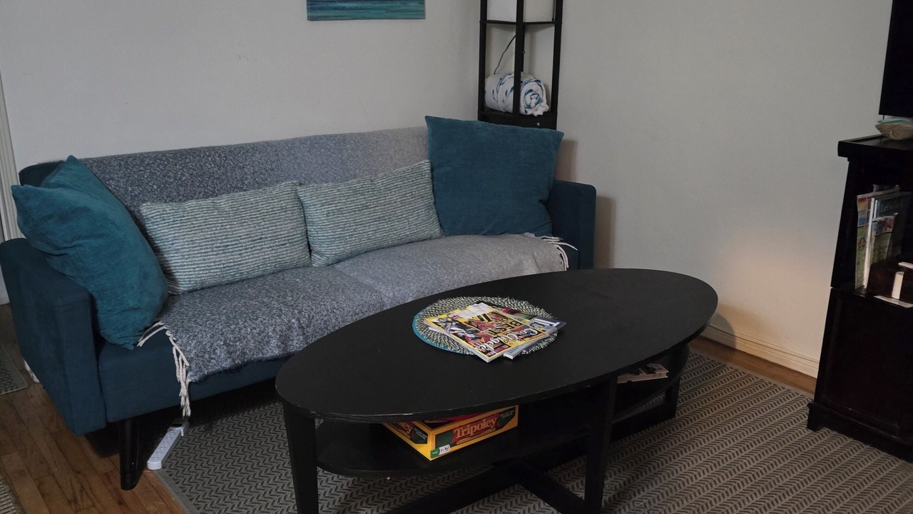 Photo of Livingroom in Downtown