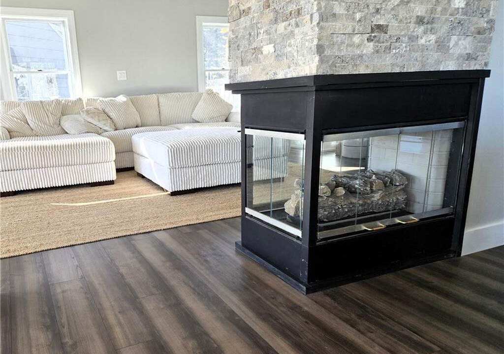 Photo of Livingroom in Geneseo
