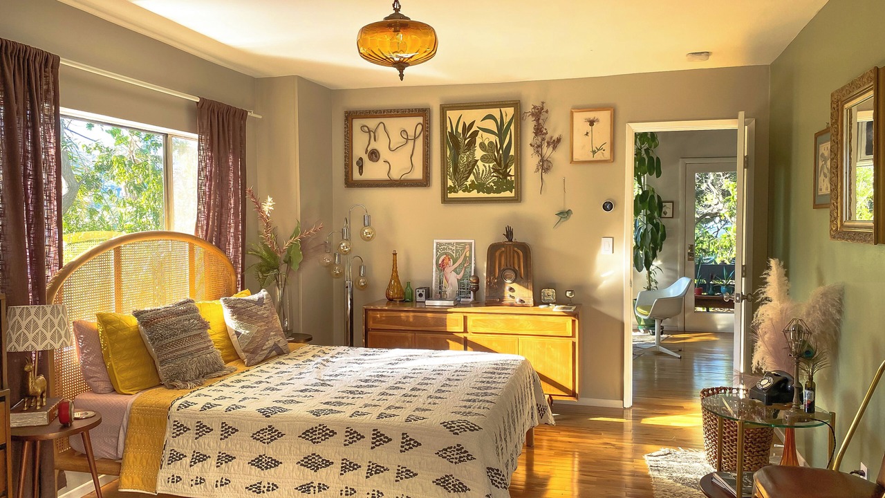 Photo of Bedroom in Eagle Rock