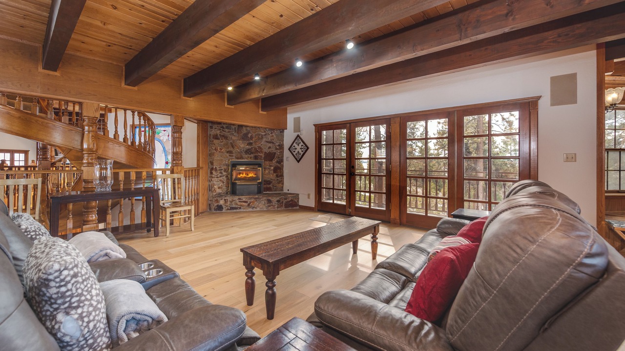 Photo of Livingroom in Lincoln Park