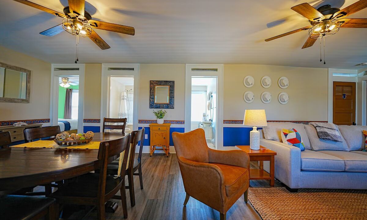Photo of Livingroom in Milford